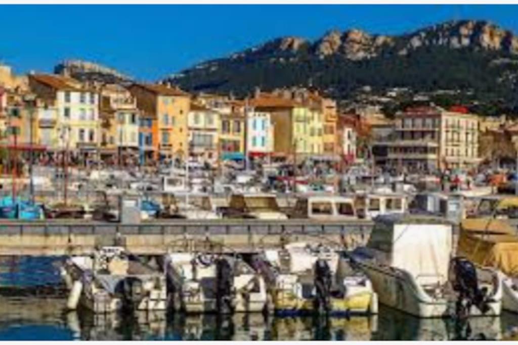 Studio Renove Avec Vue Magique Cassis Exterior foto